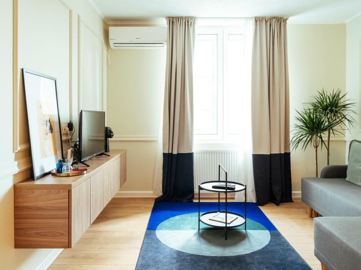 Classy Apartment - Old Town Бухарест Екстер'єр фото