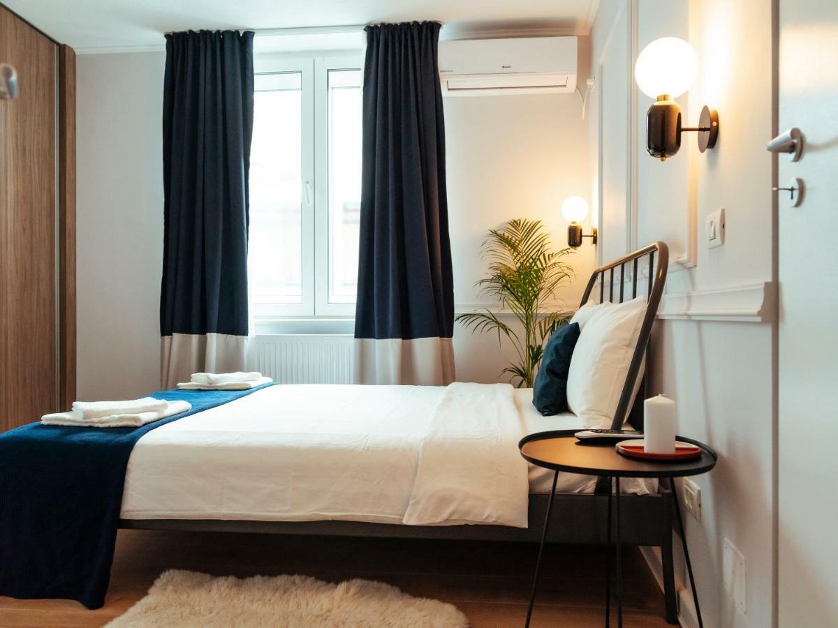 Classy Apartment - Old Town Бухарест Екстер'єр фото