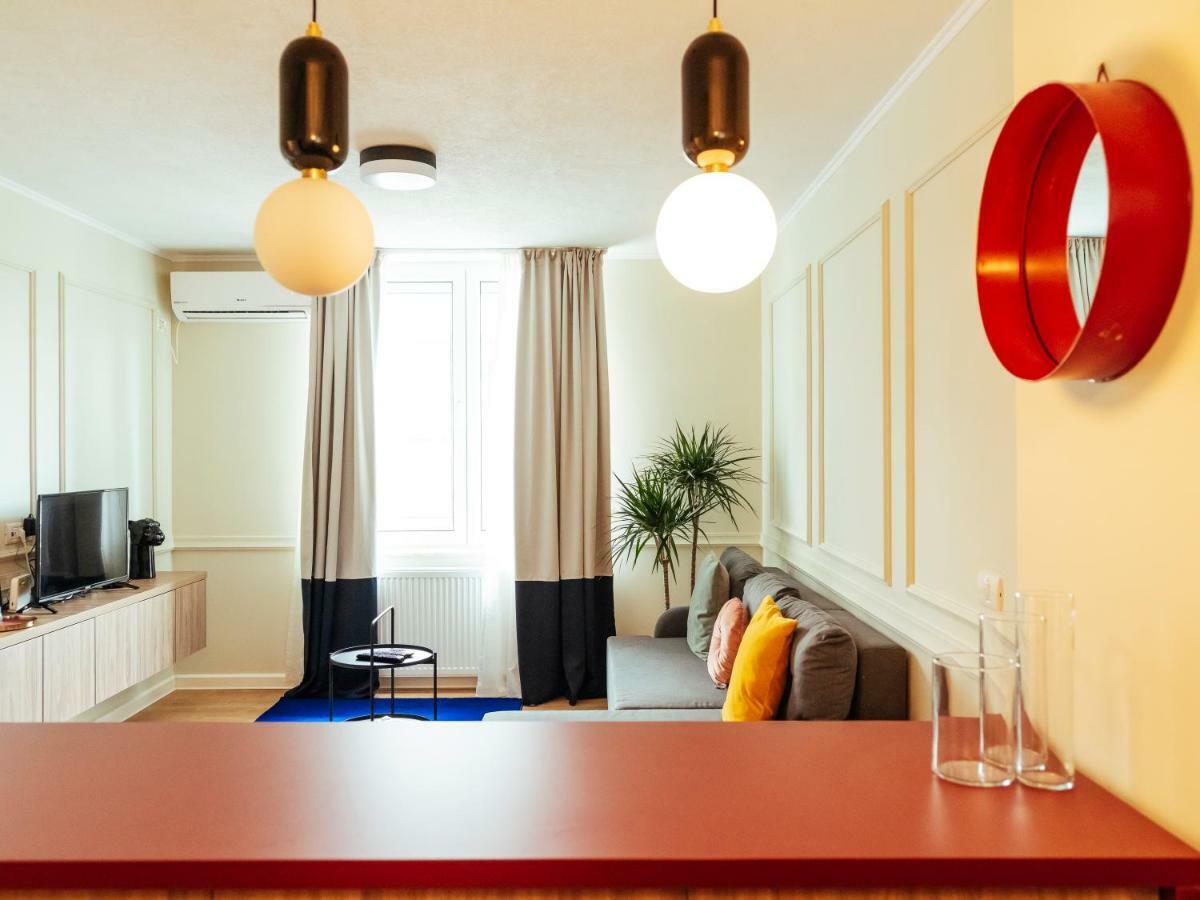 Classy Apartment - Old Town Бухарест Екстер'єр фото